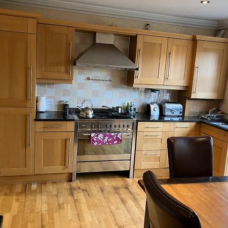 Central Chester Bedrooms Экстерьер фото