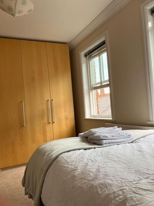 Central Chester Bedrooms Экстерьер фото